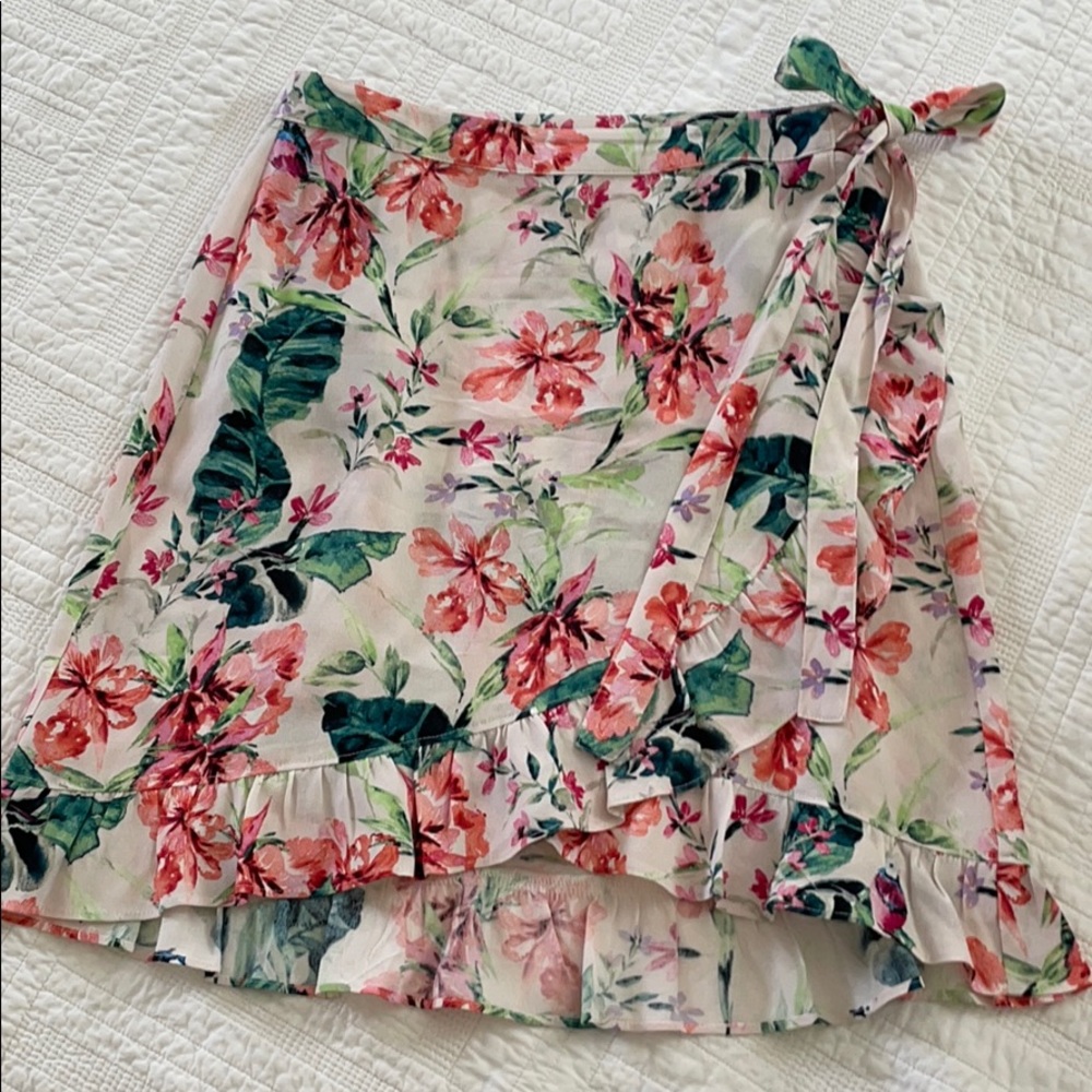 Sanctuary XS floral wrap skirt.